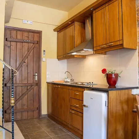 Aparthotel Symmetron 4*