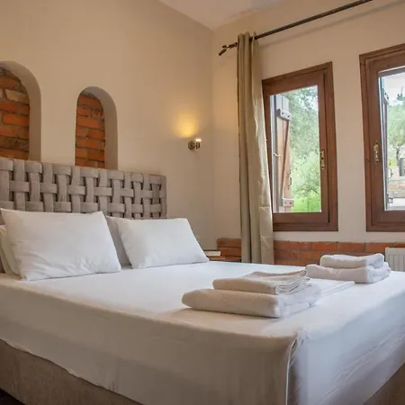 Symmetron 4* Kálamos