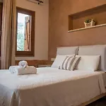 Aparthotel Symmetron 4*