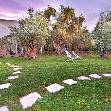 Symmetron Lejlighedshotel 4*