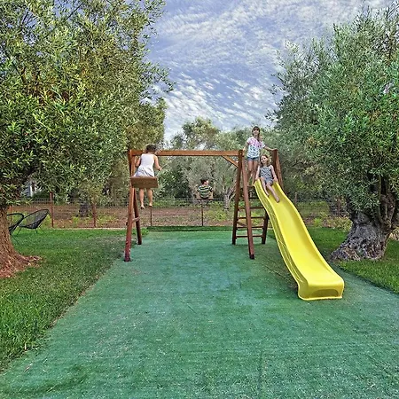 Symmetron Lejlighedshotel 4*