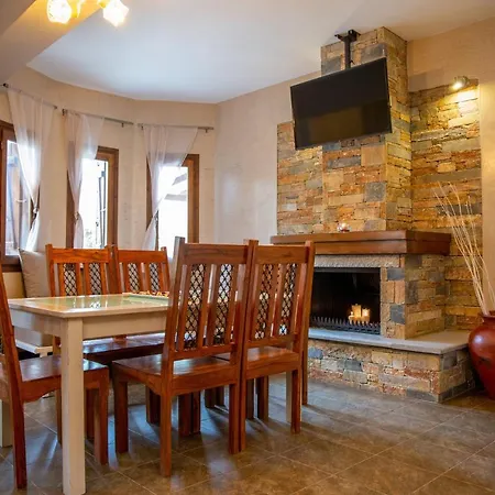 Symmetron Lejlighedshotel Kálamos