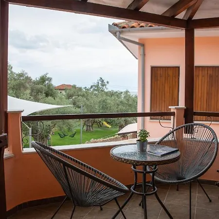 Symmetron Lejlighedshotel Kálamos